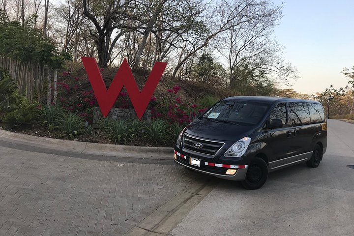 W CR Reserva Conchal Shuttle